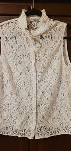 NY & Company Soho, white lace top, sleeveless button up, boho or Victorian